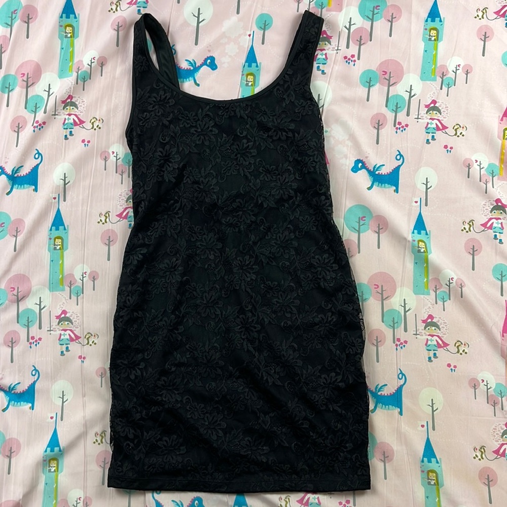 MATERIAL GIRL Black Lace Bodycon Mini Dress